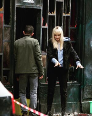 Emily Berrington Instagram - Behind the scenes on #Humans season 3 - Movement Director Dan O’Neill teaching me to play an invisible piano...
Series 1-3 available now on All4 and DVD. @amc_tv @channel4 @kudostv