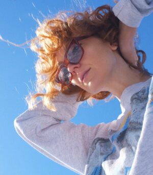 Emily Coutts Instagram - Curly Blue. 📷: @katwebber_