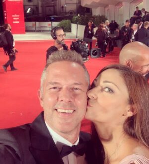 Emily Koliandri Instagram - #blastfromthepast #venicefilmfestival2019 #adultsintheroom #mirodesignersdress 🥂