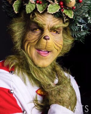 Emily Serpico Instagram - 🎄Merry Grinchmas 🎄

Makeup and hair by me using @rbfx prosthetic 💚
Costume pieces by @dee_bee_fx 
Model @killingjokecosplay 
@imatsofficial 
@ppipremiereproducts 
@melproductsusa