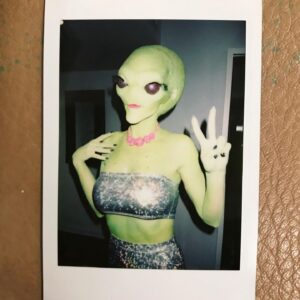 Emily Serpico Instagram - Hot alien summer 👽

Huge thank you to everyone supporting @gktwvillage !!
Super fun makeup @sjmasco and I collaborated on for @heartsofreality benefiting give kids the world 
Thank you @shecreature for modeling, @rbfx, and @theshenanigator 
#alien #area51 #area51memes #hotgirlsummer #alienmeme #heartsofreality #givekidstheworld