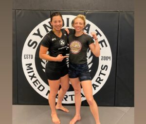 Emily Whitmire Instagram - Back on the mat! Let’s get weird 🤓 #syndicate #mma #lasvegas #wmma #postsurgery #ufc #grateful