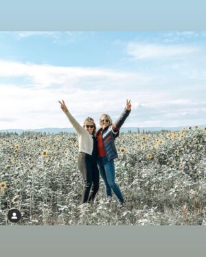 Emily Whitmire Instagram - Happy International women’s day to all the beautiful ladies out there. I’m so thankful for all of you 💛 #womensday #wmma #mma #internationalwomensday #lasvegas #lucky