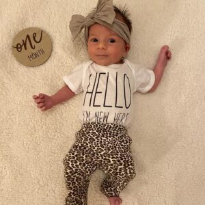 Emily Wilson Instagram - ✨MIRA✨
6 months today. I love her more than I ever could’ve imagined! 💗