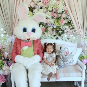 Emily Wilson Instagram - Happy Easter from the Easter Bunny’s #1 fan! 🐰