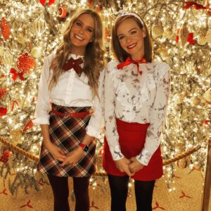 Emily Wilson Instagram - Happy Sibling Day @kristenewilson! Excited to stand this close to you again someday! ❤️