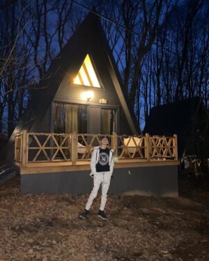 Emir Berke Zincidi Instagram - Merhaba  #zara#oyuncu#model#dizi#sinema#berkhsa#tatil #müzik