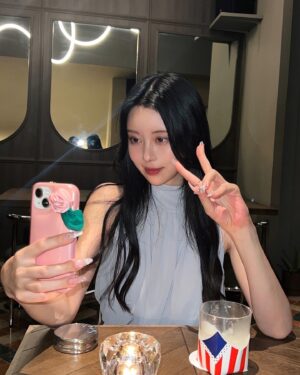 Emiri Tachibana Instagram - 자각몽🌙