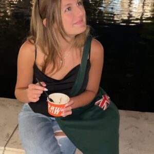 Emma Berman Instagram - 🫶

#la#malibu#rodeodrive#americanaglendale#tarzana#burbank#westhollywood#takemeback#summerbreak#vacaygoals#outloud#actingcamp#recording#emmaberman#funtimes#lovemyfriends#newadventures#beachvibes#workandplay#bestdays
