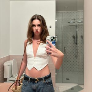 Emma Garner Instagram - J’adore Coachella! J’adore Marmón! It’s bedtime now