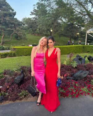 Emma Holzer Instagram - a lil garden gala 💗