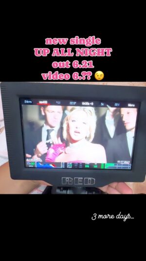 Emma Holzer Instagram - shooting this scene made me so happy 🤗😌 only the best. cant wait for yall to see this one. Pre-save avail @ the link in my bio. Up All Night out this Friday!! 🎵 produced by the best @keepitz3n ⚡️ @hrtbrkfever 
📽️ directed by my fave @artgang_andrew_ @chris1st people i couldnt have done it without @dylanmeyerson @levilomey @joeefowler @meetwally @alesssandro.a @alexberkkrauss @js_xi_ @fquinnv @ily.maddison @morganoconnor @_sophiarobert_ ❤️💕 love u all 💕💕