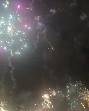 Emma Keuven Instagram - nieuwjaars kusjes uit maastricht <3