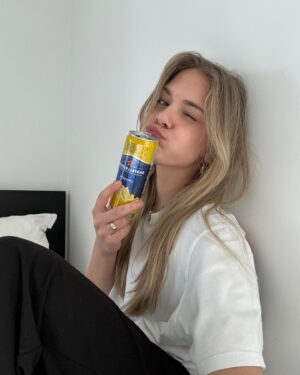 Emma Keuven Instagram - 