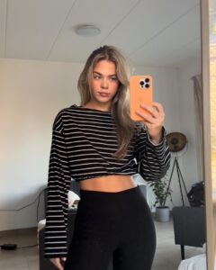 Actor Emma Keuven HD Instagram Photos and Wallpapers December 2023