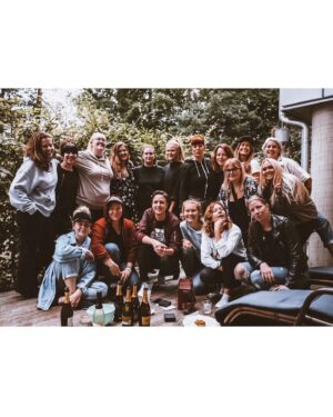 Emma Knyckare Instagram - 4 år sen 🥹❤️ @statementfestival 
Vilken fröjd vi hade.