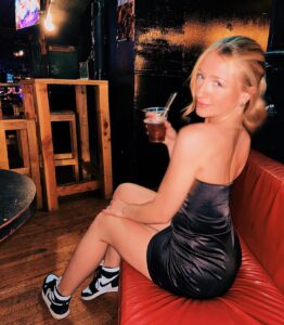 Actress Emma Rayne Lyle HD Instagram Photos and Wallpapers November 2023
