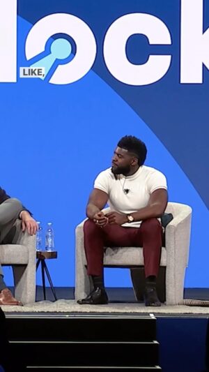 Emmanuel Acho Instagram - Leadership that focuses on self isn’t leadership. Instead learn to lead in sacrifice...

#motivate #sacrifice #humility #leadershipskills