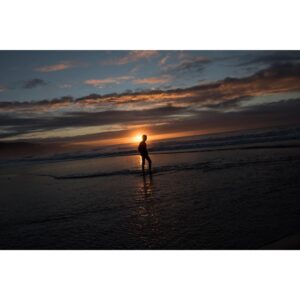 Emmanuel Lubezki Instagram - Title?:
“Cheap shot” or “Can’t find the keys”