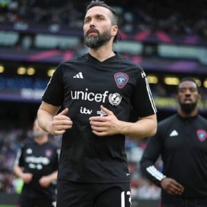 Emmett Scanlan Instagram - Soccer Aid 2024, family. 🙏🏻❤️🌍⚽️🇮🇪🇬🇧