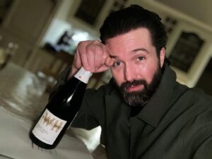 Emmett Scanlan Instagram - Whatever your poison my friends, I hope you keep her chilled & more importantly than that, keep on popping!!! 🙏🏻🍾 🎬