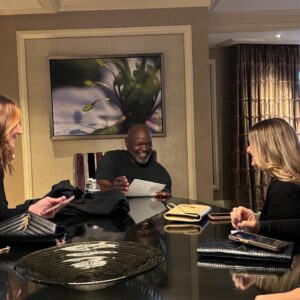 Emmitt Smith Instagram - All smiles in the desert 🏜️
#SBLVIII