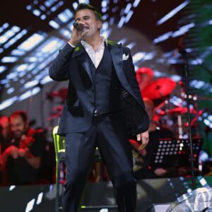 Emrah Instagram - Dün geceden 🎤🎤🎤🎤
🧿🧿🧿🧿 
@oguzarinmis Management
@caner.tepecik Orkestra
@muratkosemeci Ses
@didemtuzel