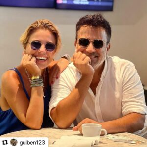 Emrah Instagram - #Repost @gulben123 with @use.repost
・・・
Değerli arkadaşım @emrahofficial ın 40 yılı verdiği şarkılarının olduğu bu albümde #götürbenigittiğinyere şarkısını seslendirmek benim için büyük keyifliydi. 

Uzun yıllar sonra değerli dostum @bulent_seyhanmuzik ve @seyhanmuzikofficial iş birlikteliğimize rıza gösteren sevgili @samsundemir e
Menajerimiz @oguzarinmis a
Yönetmenimiz @taskinsabah a
Ve @tarikceran a teşekkür ederim 🙏 

Tüm #Emrah dinleyenlerine sevgilerimle şarkımız tüm digital platformlarda 🎵