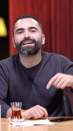 Emrah Kaman Instagram - Abi sette doğaçlama yapıyor musunuz?
@sonkabiletv 
@muratemrekaman 
@eraykaman