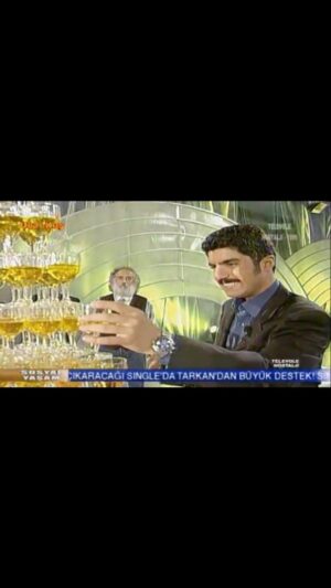 Emrah Kaman Instagram - Duy bu feryadı @netflixturkiye 
Videonun tamamı için youtube.com/sonkabile