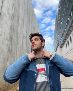 Emre Bey Instagram - 📸 @cemrebaysel