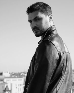 Emre Dinler Instagram - 