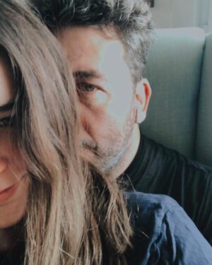 Emre Kınay Instagram - Hide and seek...
Only 1 or 2 week...after another 1 or 2 week more after another 2 be orrr not beee...and more madnes😝 😜 😜 🤣🤣🤣