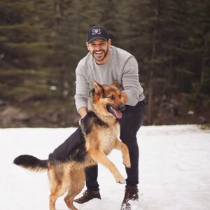 Emre Kıvılcım Instagram - Kurt kışı geçirir ama yediği ayazı unutmaz👊🏼