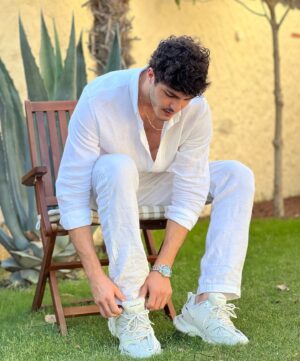 Enes Koçak Instagram - All white