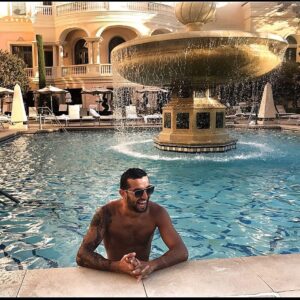 Enriko Gogokhia Instagram - Хорошо...вот... хорошо......)))Чего и всем желаю!