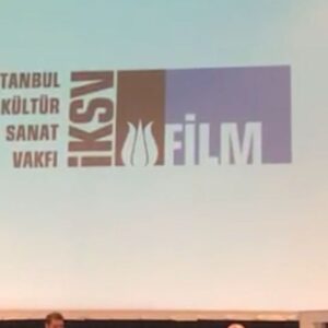 Ercan Kesal Instagram - İstanbul film festivali Ulusal Yarışma’dan En İyi Yönetmen Ödülü: (Yönetmen: Ercan Kesal) kazandı. @istanbulfilmfestivali_ #nasipseadayız @ayyapim