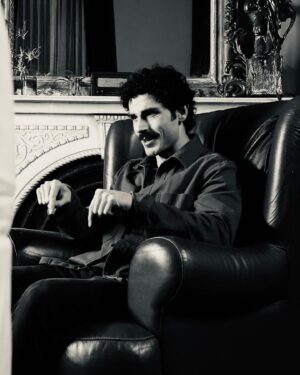 Erdem Kaynarca Instagram - Ne anlatıyorum?
