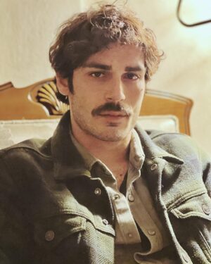 Erdem Kaynarca Instagram - Biraz da bıyıklardan konuşalım..