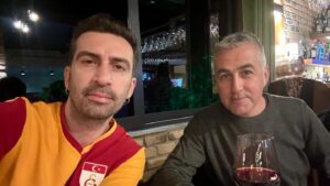 Erdem Yener Instagram - yoldur, eventtir, dosttur derken böyle oldu.
