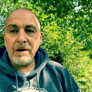 Erdoğan Atalay Instagram - Einen schönen Abend euch ….. Grüße…. erdogan 😎