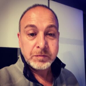 Erdoğan Atalay Instagram - Good Morning !!……ich sehe aus wie ein  Hamster. 🐹 und ich glaube ich komme um den Zahnarzt nicht mehr herum 😔…….Grüße……erdogan 😎 #zahn #zahnschmerzen #zahnarzt #hamster @teamcobraeleven #cobraeleven_erdogan @uhrenkrone.de