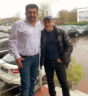 Erdoğan Atalay Instagram - Vielen Dank an Herrn Öz und sein Team in Neuss , schönes Auto fairer Preis und ein rundum super Service ! @oz.automobile …… Liebe Grüße… erdogan 😎