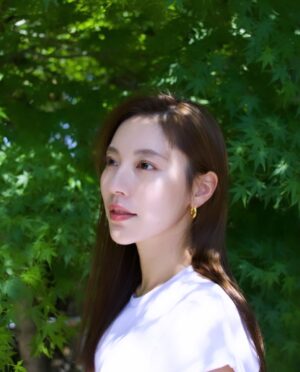 Erena Mizusawa Instagram - 新しいピアスつけてお出かけ🌿

 #pr #cene #セネ