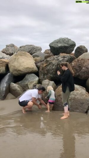 Eric Balfour Instagram - Searchin for sea creatures... 🌊