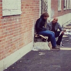 Eric Christian Olsen Instagram - Happy birthday to the GOAT @llcoolj!!
One of the great luxuries of this job is being able to ask this guy 100 questions a day and have the most thoughtful, hilarious, philosophical, reflective, and perspective altering convos. Love and celebrate him. 🔥❤️🙌🏼