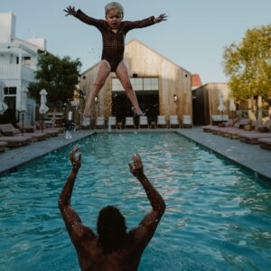 Eric Christian Olsen Instagram - Crowd sourcing Best captions for our anniversary dream stay at @aubergeresorts at @matteistavernauberge.
1).Exhibit A for Child services 2).Love is Love. Don't fight the gravitational pull of those crystal blues 3).We 'bout to drop the sickest country mix tape of 2023 4).Can this be my Breakfast spot forever. 5).Selftape Baywatch audition from the pool deck 6).Don't need the DNA test 7).Hair also styled by pillow 8).Our commune pamphlet cover. Who's in? All photos by my shared brain @nikkireed