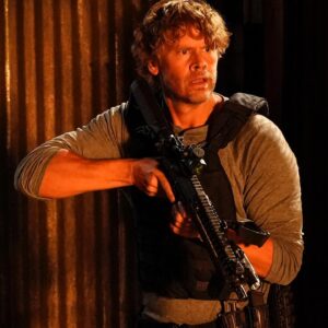 Eric Christian Olsen Instagram - Working with the GOAT @llcoolj again on TONIGHTS all NEW Ep of @ncisla. Sidebar: On roadtrips with the kids we go through each decade of music, talking about the artists and the evolution of each genre. From Billie Holiday and the big bands of the 40's to the birth of rock and roll, folk, pop, and hip hop. Esme's in love with 90's rock and always asks for the Red Hot Chili Peppers on the drive to school. Wyatt loves Led Zeppelin and 70's rock and early 90's Hip Hop. I say all that, to say this -- My kids have never seen NCIS LA but knowing that their dad takes down bad guys at work with LL Cool J gives them massive clout on the playground. #rockthebells #LFG