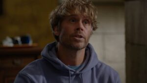 Eric Christian Olsen Instagram - I'm pretty sure the @cbstvstudios @cbstv & @ncisla team only promoted this clip because @danielaruah and I got new haircuts and we look like respectable grown-ups. New Episodes tonight! #ncisla #ncislafamily