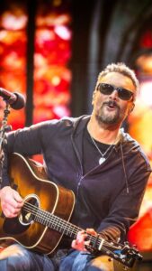 Actor Eric Church HD Instagram Photos and Wallpapers July 2024